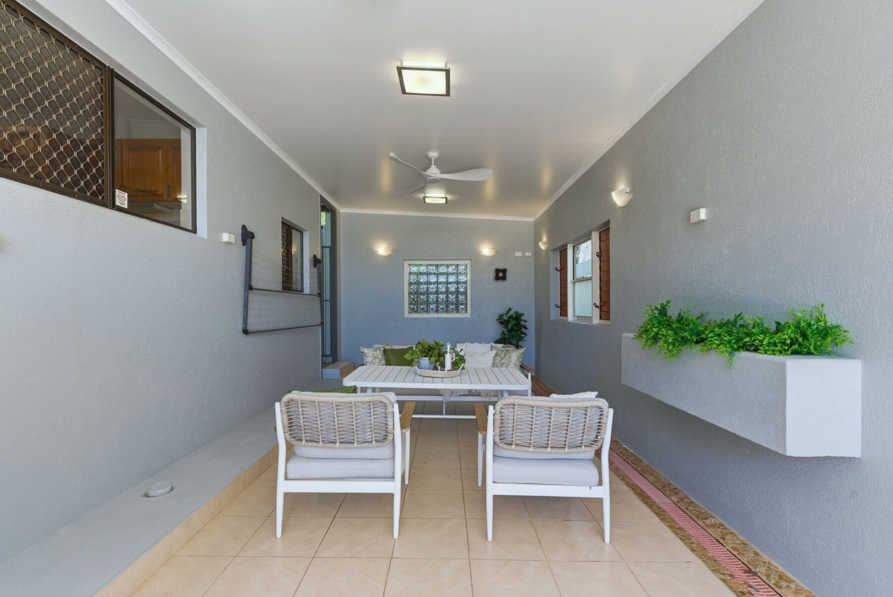 Property: 44 Scott St, BUNGALOW, QLD, 4870 photo-5