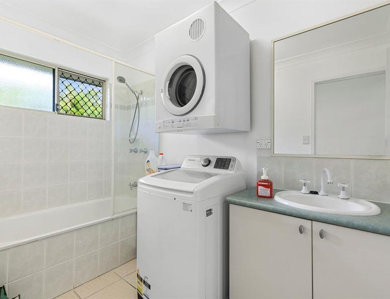 Rental: SMITHFIELD, QLD, 4878 photo-3