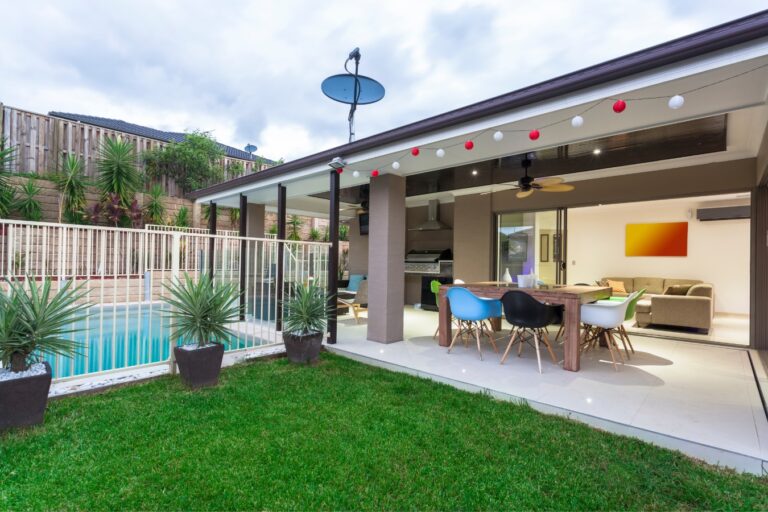 8 tips to naturally cool your Cairns home