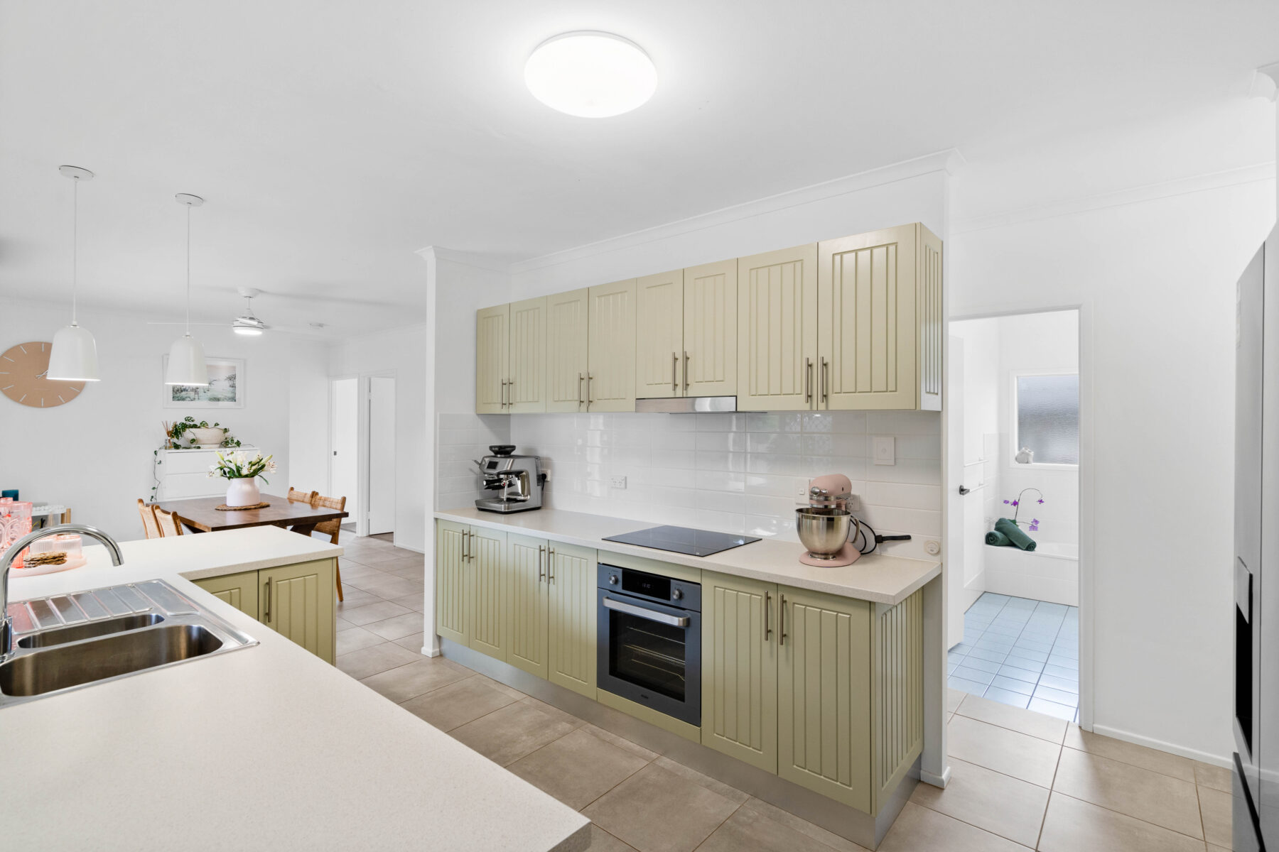 Rental: MOUNT SHERIDAN, QLD, 4868 photo-9