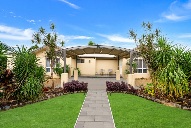 185 Robert Road, BENTLEY PARK, QLD, 4869