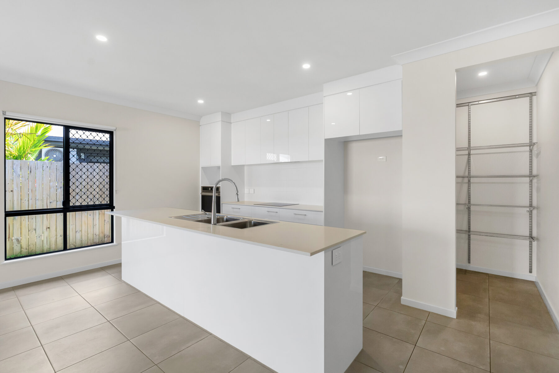 Property: 136 Charringa Link, SMITHFIELD, QLD, 4878 photo-11