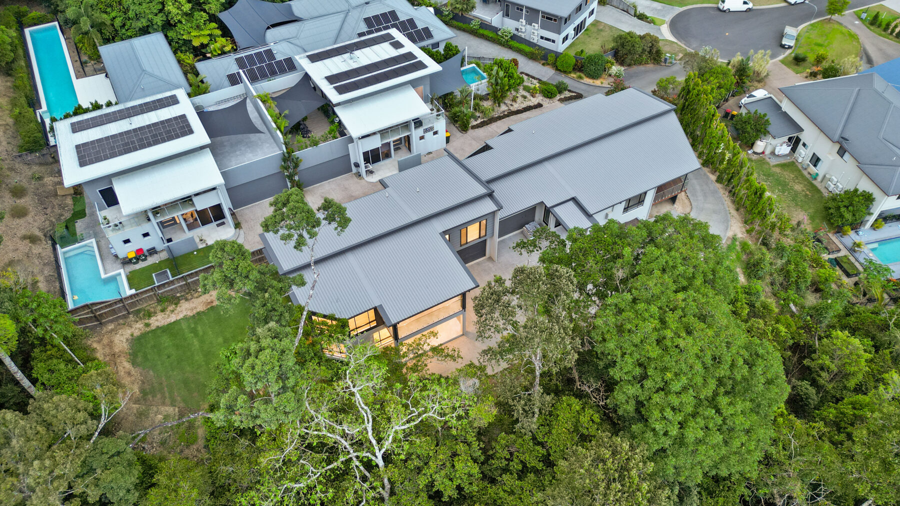 Property: 19 Eagleview Place, SMITHFIELD, QLD, 4878 photo-10