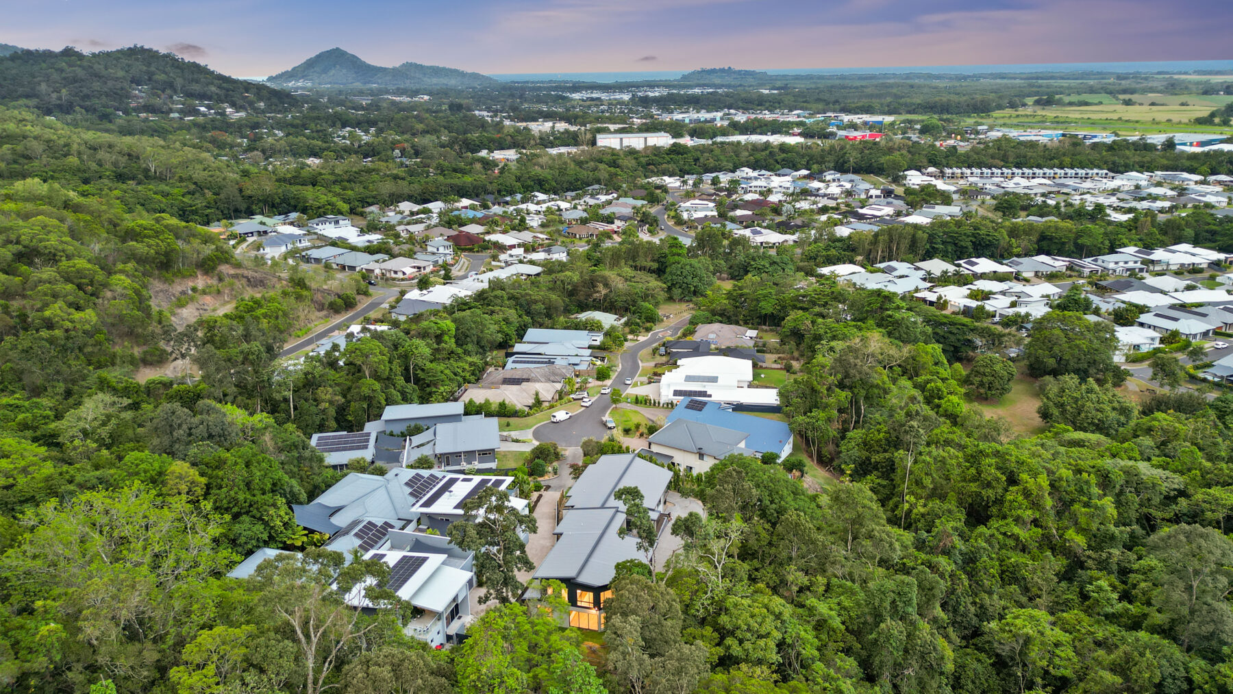 Property: 19 Eagleview Place, SMITHFIELD, QLD, 4878 photo-25
